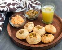 Sweet & Spicy Pineapple Pani Puri Recipe 