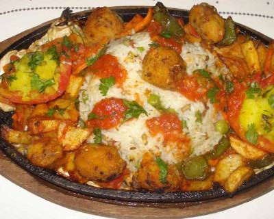 Rice Sizzler With Tomato Coulis Recipe