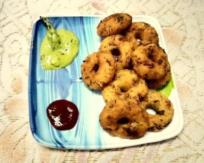 ब्रेड, पनीर और आलू वड़ा रेसिपी - Bread, Paneer & Potato Instant Vada Recipe