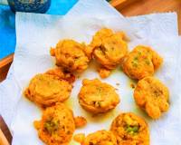 आलू बोंदा रेसिपी - Potato Bonda Recipe Flavoured With Sambar Powder in Hindi