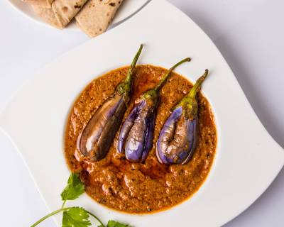 Gutti Vankaya Recipe - Andhra Style Stuffed Brinjal