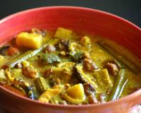 Bengali Sukto Recipe - Mixed Vegetable Curry