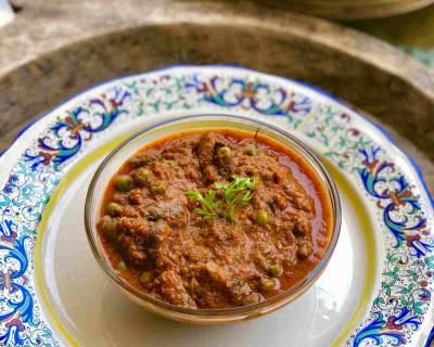 Shabnam Curry Recipe - Mughlai Style Mushroom And Peas Gravy