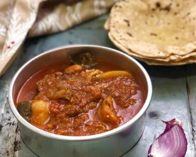 Sindhi Style Wadi Aloo Ki Sabzi Recipe - Spicy Wadi And Potato Curry