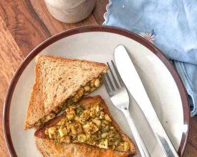 High Protein Breakfast: Broccoli Paneer Sandwich & Banana Date Smoothie
