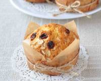 Eggless Breakfast Oatmeal Raisin Muffin Recipe 