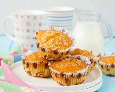 Eggless Whole Wheat Pineapple Muffins Recipe