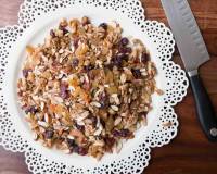 Homemade Trail Mix Recipe with Dry Fruits