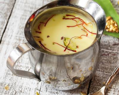 Thandai Recipe - Spiced Festival Drink With Saffron And Dry Fruits