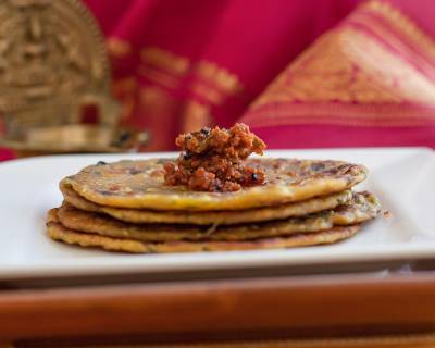 Gujarati Methi Na Dhebra Recipe  - Multigrain Jowar Bajra Paratha