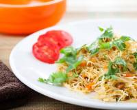 Egg Idiyappam Recipe - Rice Vermicelli Upma with Scrambled Eggs