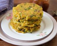 Sabudana Thalipeeth Recipe - Tapioca Pearl Spicy Flat Bread