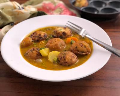 Mini Onion Vada With Vengaya Sambar Recipe - Pan Fried Fritters in Tangy Lentil Curry