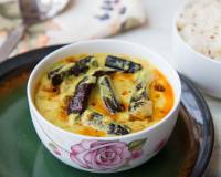 Punjabi Bhindi Kadhi Recipe - Roasted Okra In Yogurt Curry
