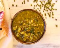 ढाबा स्टाइल हरी मूंग दाल तड़का रेसिपी - Dhaba Style Green Moong Dal Tadka (Recipe In Hindi)