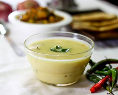 गुजराती कढ़ी रेसिपी - Gujarati Kadhi Recipe