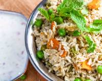 चेट्टिनाड वेजिटेबल पुलाव रेसिपी - Chettinad Vegetable Pulao Recipe