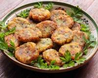 Aloo Tikki Recipe - Spicy Potato Patties or Cutlets