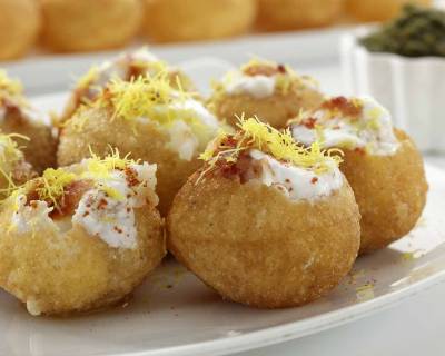 Dahi Batata Puri Chaat Recipe - Classic Indian Tea Time Snack