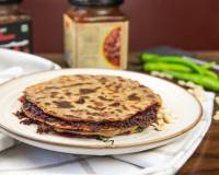 Beetroot Paratha Recipe Flavored With Peanuts
