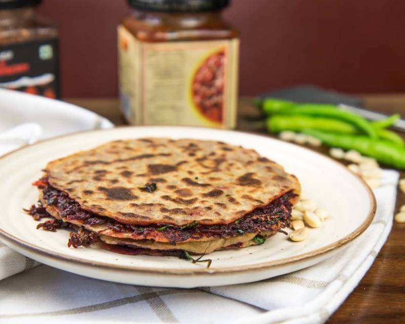 Beetroot Paratha Recipe Flavored With Peanuts