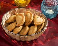 Maharashtrian Karanji Recipe (Gujiya) - A Delicious Diwali Sweet