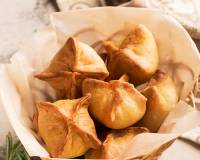 Vegetarian Chinese Samosa Recipe