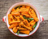 Carrot Poriyal Recipe - Steamed Carrot Stir Fry