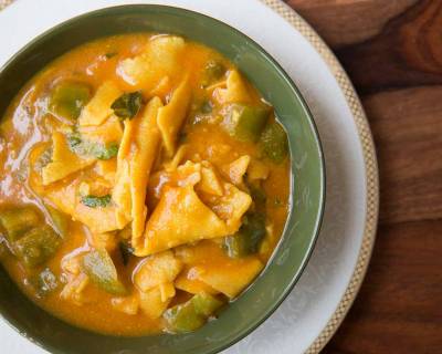 Rabodi Simla Mirch Ki Sabzi (Rajasthani Curry with Corn Papad)