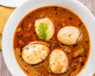 Kerala Style Rich Creamy Egg Cashew Curry Recipe