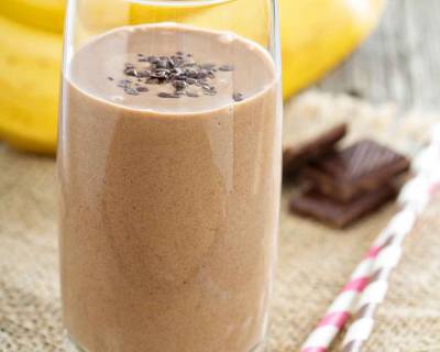 Chickoo Banana Date Smoothie Recipe