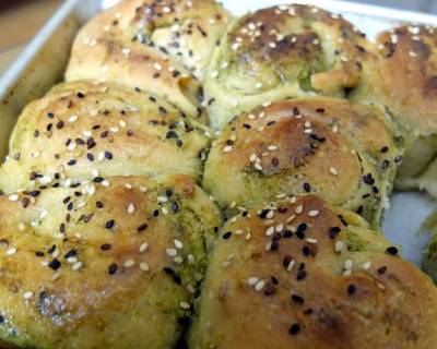 Fennel Pesto Pull-Apart Bread Recipe