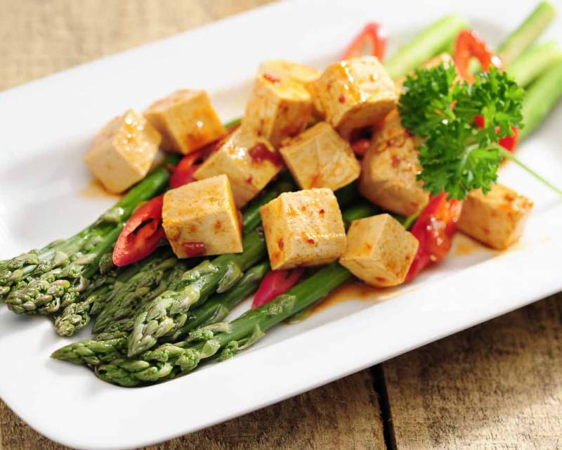 Asparagus With Paneer And Balsamic Butter Glaze Recipe