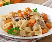 Roasted Carrots & Mushroom Pasta In White Sauce Recipe