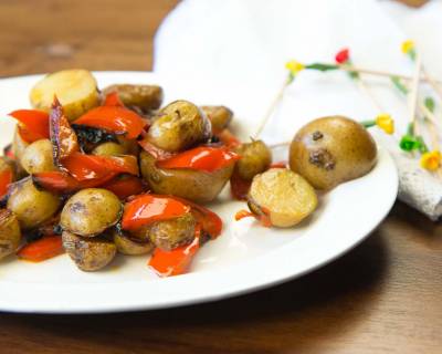 Rosemary Roasted Potatoes And Pepper Salad Recipe