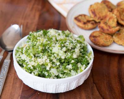 Tabbouleh Recipe (A Mediterranean Salad)