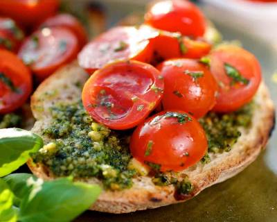 Broccoli Pesto Open Toast Recipe