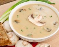 Cream Of Mushroom & Spring Onion Soup Recipe