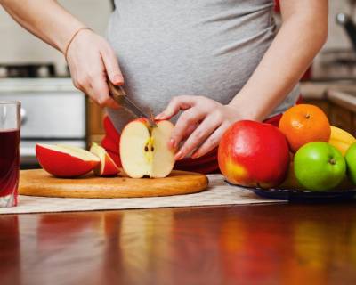 5 Ways To Eat More Fruits During Pregnancy