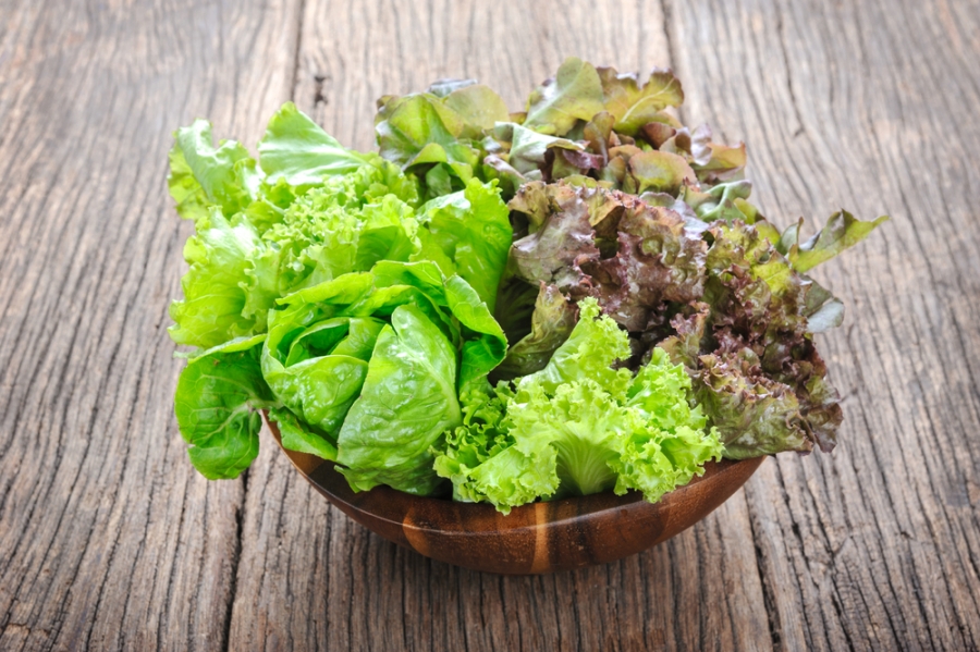 http://www.shutterstock.com/pic-210671272/stock-photo-closeup-isolate-fresh-lettuces-in-wooden-bowl-on-wooden-desk.html?src=JdBlRPc_5ZPYkZXAIatC7Q-1-23