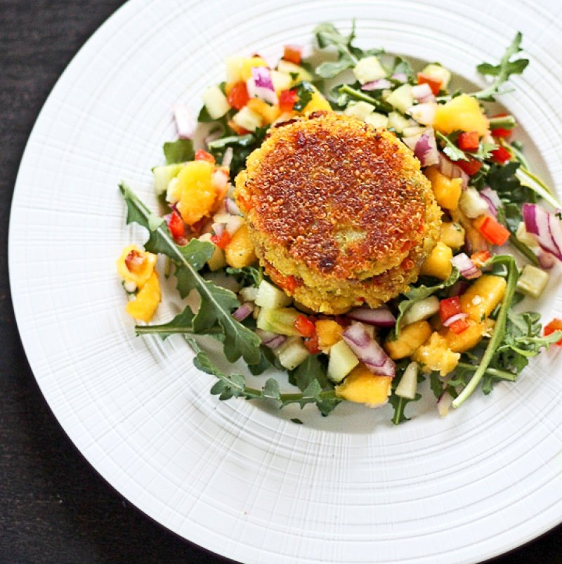 Quinoa Patties with Raw Mango Salsa Recipe